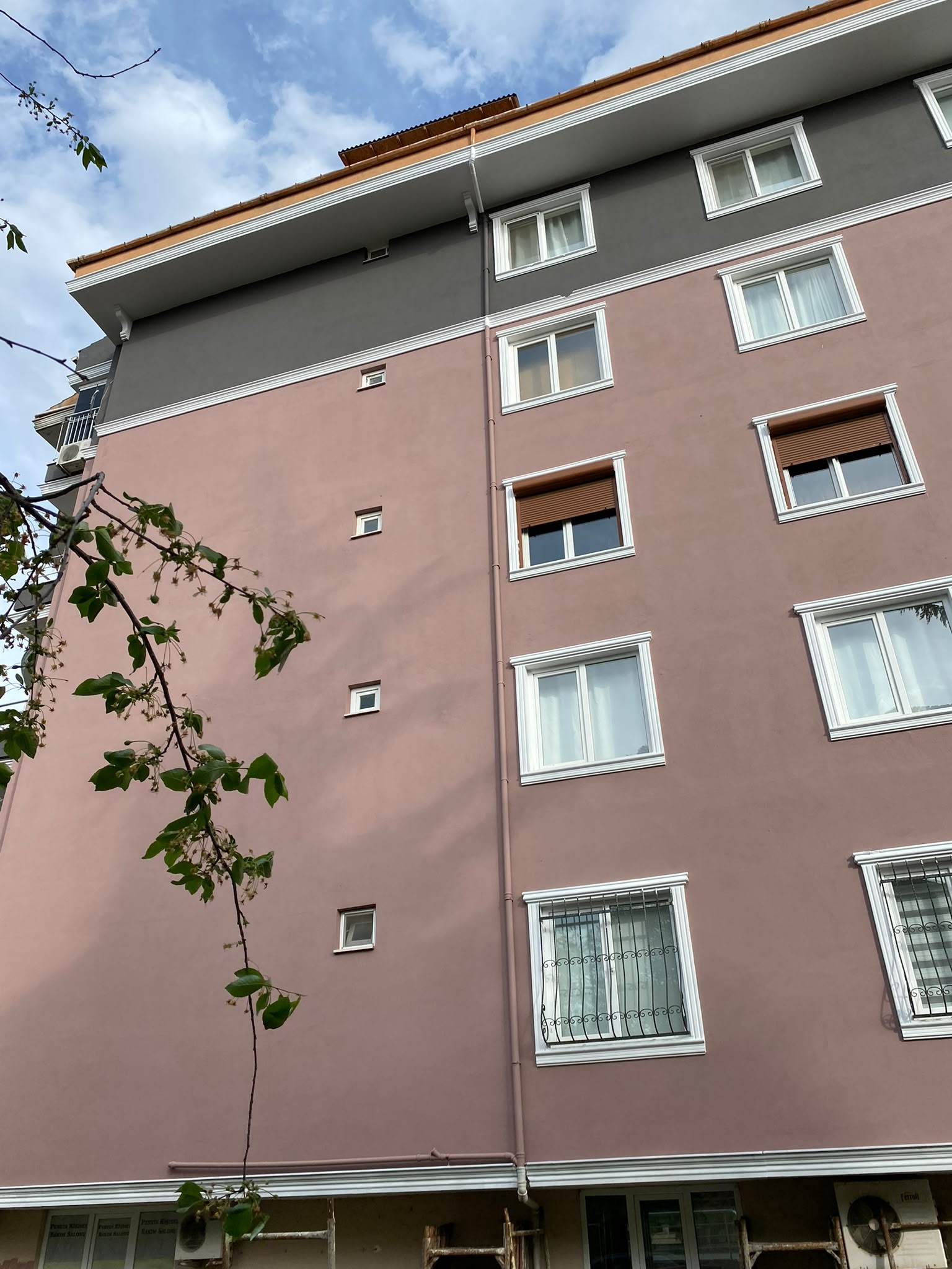 Çelik 39 Fatma Hanım Apartmanı